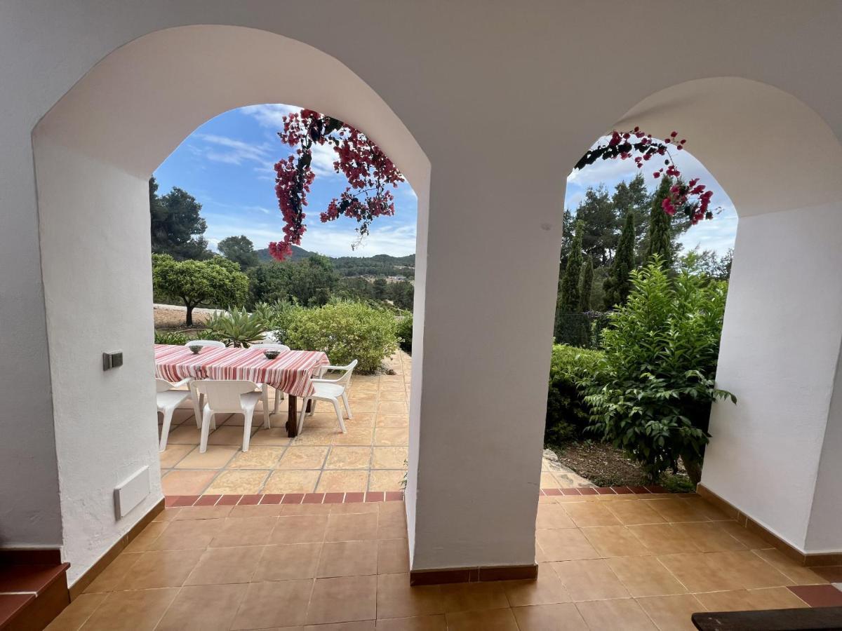Sa Rota Vila Santa Eulária des Riu Exterior foto